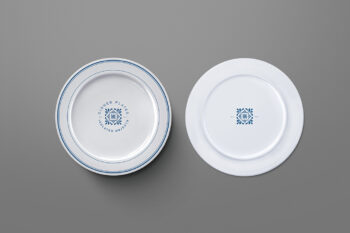 Plate mockup flat-lay with two ceramic plates showing front and back—ideal for tableware branding, packaging and surface design preview.
